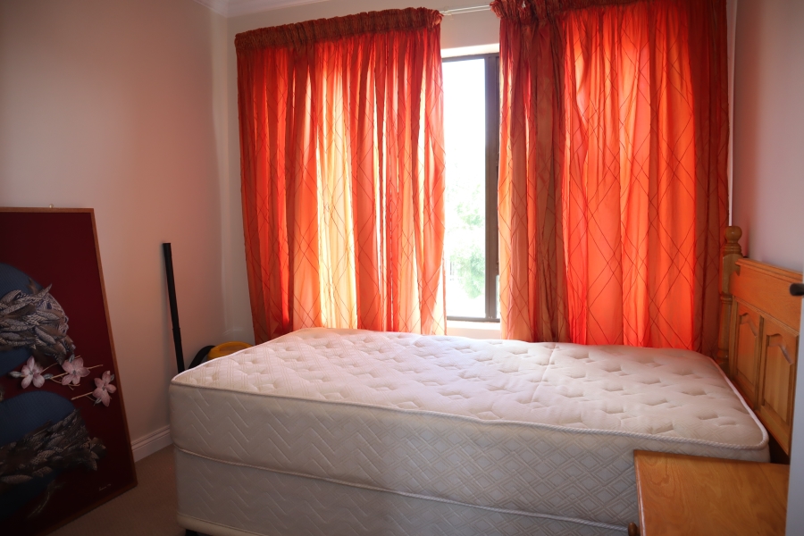To Let 3 Bedroom Property for Rent in Wavecrest Eastern Cape
